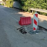 Πάτρα: «Αποκλεισμένοι» από επικίνδυνη λακκούβα στη συμβολή Φλωρίνης και Κοζάνης ΦΩΤΟ