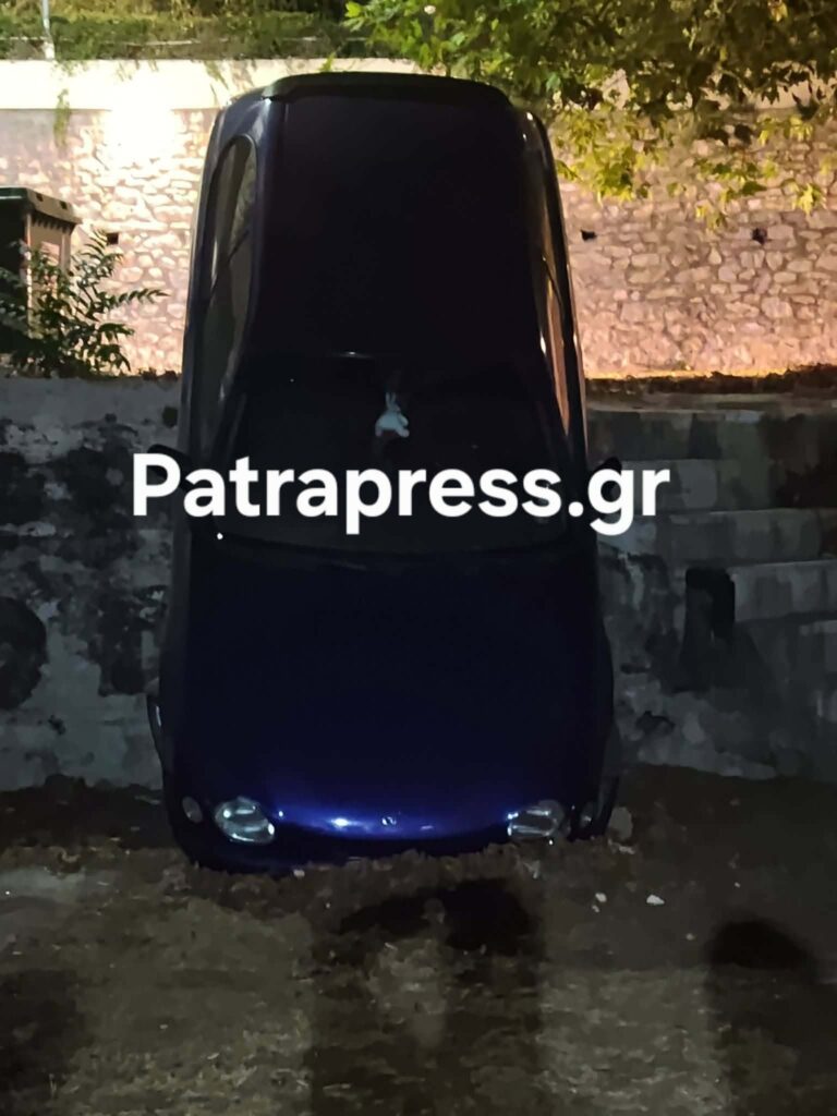 Αίγιο: Αυτοκίνητο «βούτηξε» στη γραμμή του τρένου στο Παλιό Λιμάνι ΦΩΤΟ