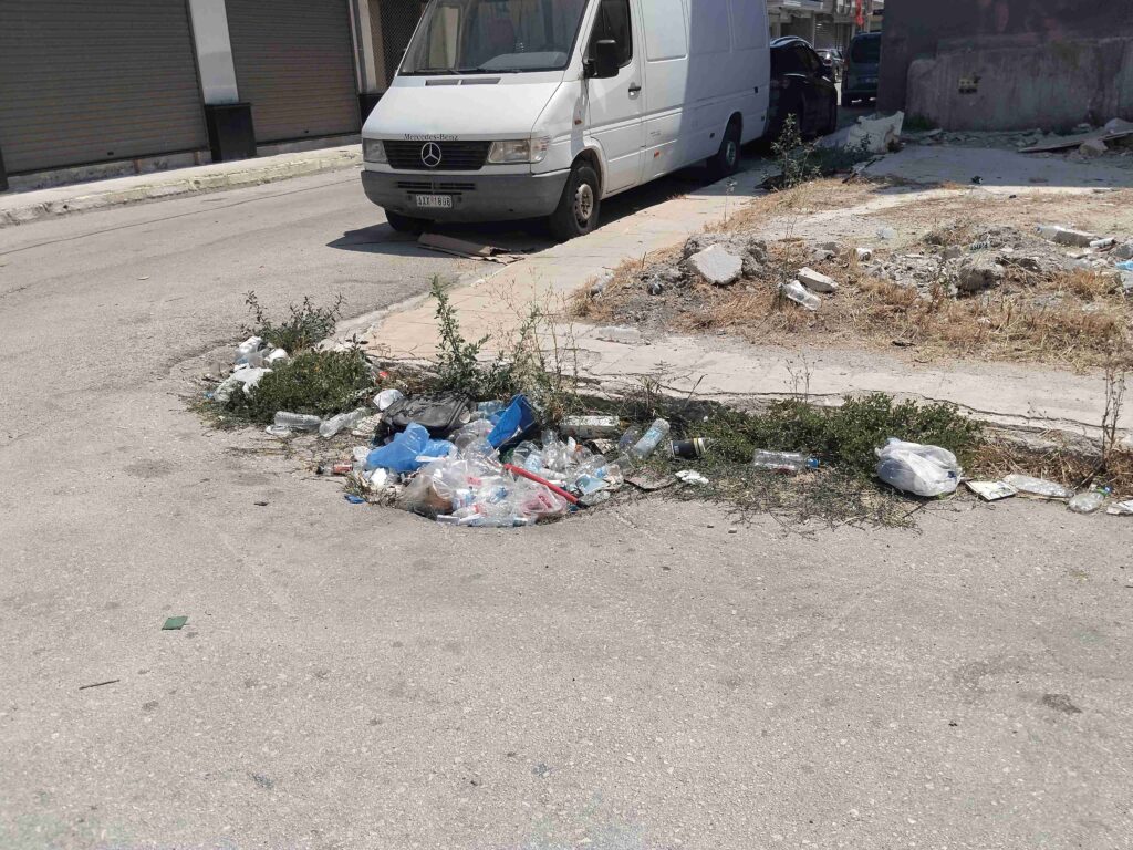 Σκουπιδότοπος στο Δήμο ΦΩΤΟ της Δυτικής Αχαΐας