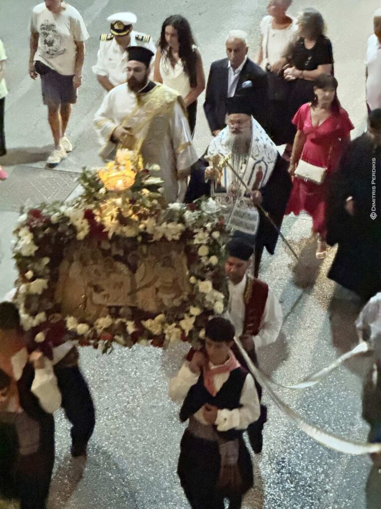 Αχαΐα: Σε τρία σημεία των Καλαβρύτων και της Αιγιάλειας η εορτή της Παναγίας ΦΩΤΟ 16 Αχαΐα: Σε τρία σημεία των Καλαβρύτων και της Αιγιάλειας η εορτή της Παναγίας ΦΩΤΟ