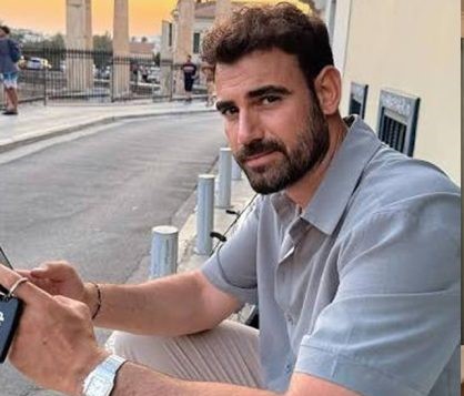 Ο αχαιός Νίκος Πολυδερόπουλος σε σπάνιες στιγμές με τον γιο του ΦΩΤΟ