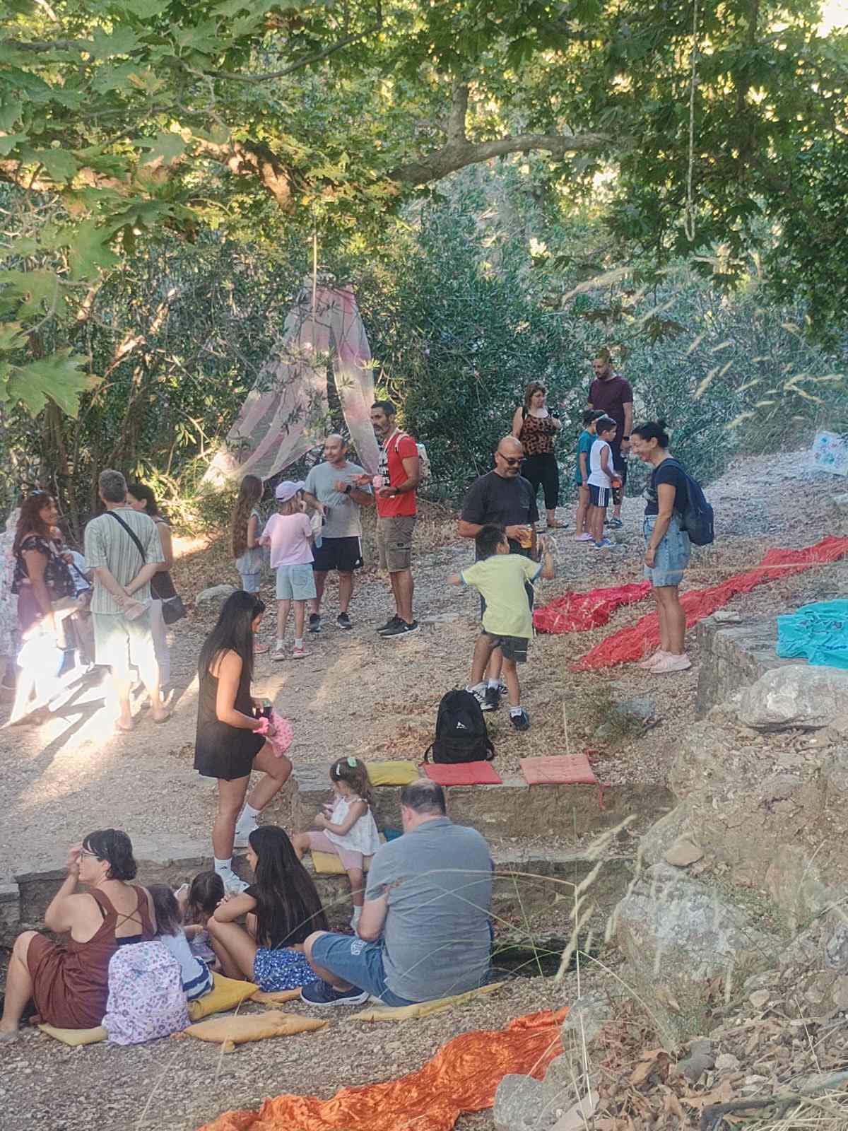 Η Κρήνη πλημμύρισε παραμύθια και χρώματα στην έναρξη του φεστιβάλ αφήγησης ΦΩΤΟ