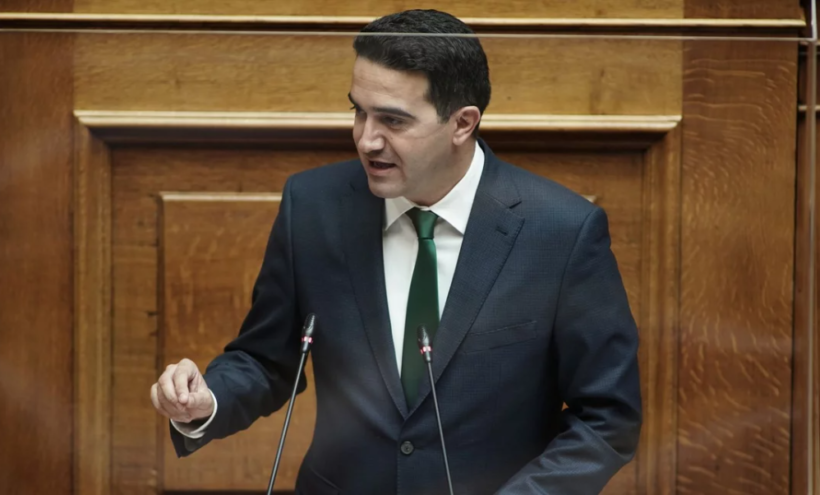 «Χαμηλές συντάξεις, χρέη και συνεχιζόμενη ακρίβεια πίσω από τα κυβερνητικά πλεονάσματα»