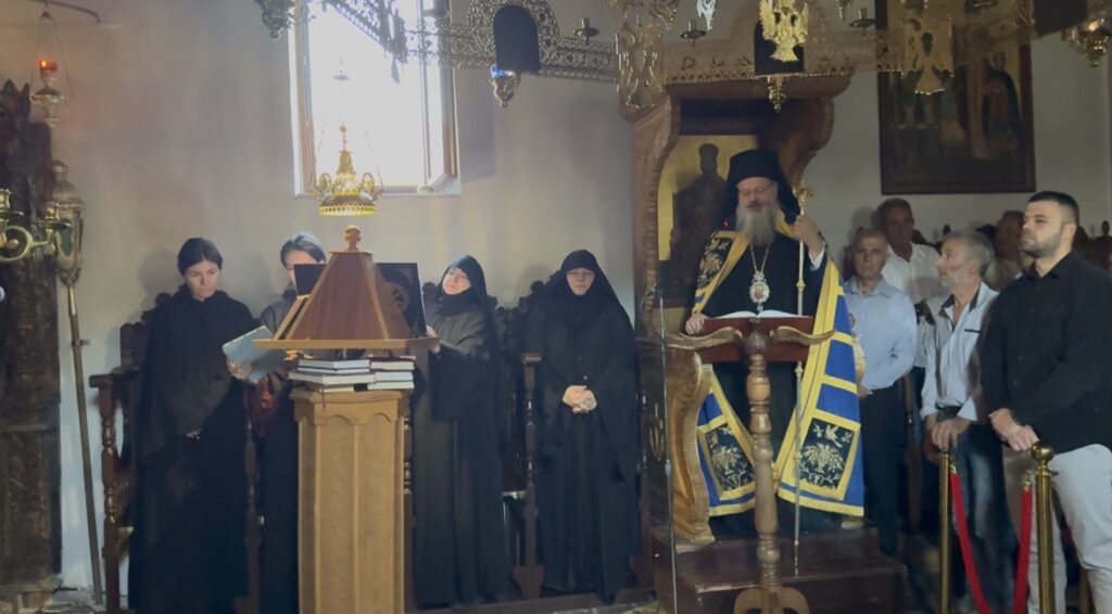 Αχαΐα: Σε τρία σημεία των Καλαβρύτων και της Αιγιάλειας η εορτή της Παναγίας ΦΩΤΟ 13 Αχαΐα: Σε τρία σημεία των Καλαβρύτων και της Αιγιάλειας η εορτή της Παναγίας ΦΩΤΟ