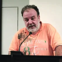«Τα γυαλιά του υπουργού μας» 1 Γυάλινα του Υπουργού μας
