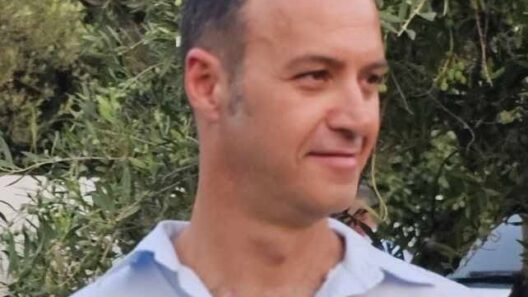 «Ήρωες οι πυροσβέστες» 12 «Ήρωες οι πυροσβέστες»