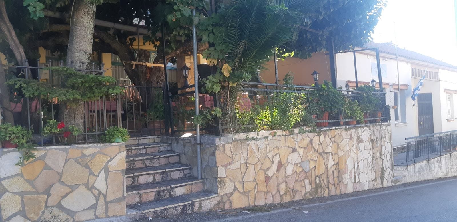 Αχαΐα: Αλλαξε ο χάρτης της καλοκαιρινής εξόδου - Παραλία η Βουνό; - Το «τραπέζι» του Patrapress