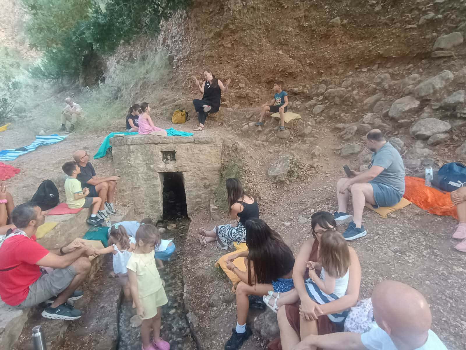 Η Κρήνη πλημμύρισε παραμύθια και χρώματα στην έναρξη του φεστιβάλ αφήγησης ΦΩΤΟ