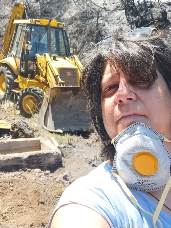 Τράπεζα: Εθελοντές παραθεριστές καθάρισαν μετά την αποκάλυψη «χωματερής» ΦΩΤΟ