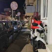 Πάτρα: Κόβουν κλήσεις για παράνομο παρκάρισμα ακόμα και στις 2 τα ξημερώματα - Πάει η καταγγελία «σύννεφο« στα Προσφυγικά μετά την Ανάπλαση