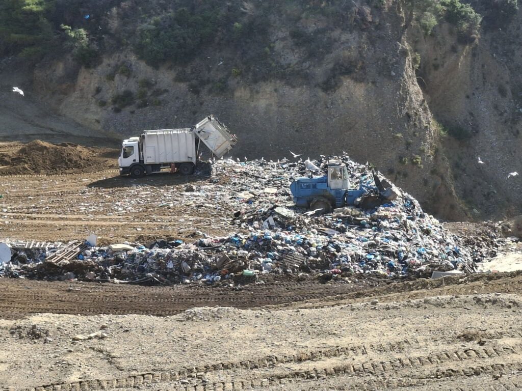 Πάτρα: Νέα τροπή στη λειτουργία του ΧΥΤΑ Ξερόλακκας - Τι αποκαλύπτουν επίσημα έγγραφα