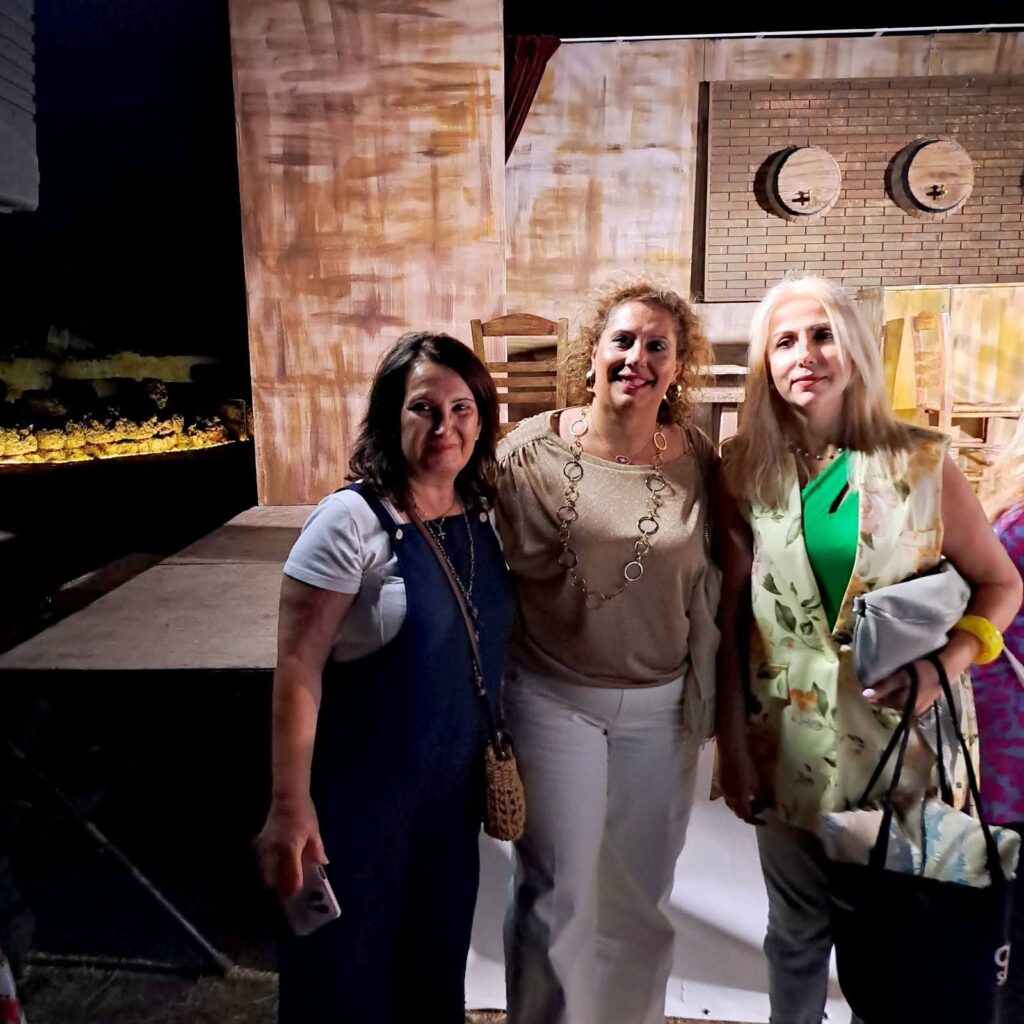 Ο Φιλανθρωπικός Αιγείρας στο Αρχαίο Θέατρο για την παράσταση «Ραψωδίες του Νερού» ΦΩΤΟ 7 Ο Φιλανθρωπικός Αιγείρας στο Αρχαίο Θέατρο για την παράσταση «Ραψωδίες του Νερού» ΦΩΤΟ