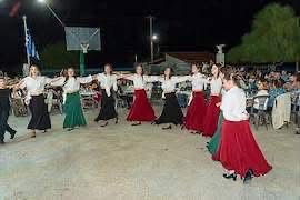 Παραδοσιακό δημοτικό γλέντι στον Κρίνο ΦΩΤΟ