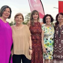 Λαμπερή καλοκαιρινή γιορτή στην Πλαζ για τα 44 χρόνια προσφοράς της «Φλόγας» ΦΩΤΟ 1 Λαμπερή καλοκαιρινή γιορτή στην Πλαζ για τα 44 χρόνια προσφοράς της «Φλόγας» ΦΩΤΟ