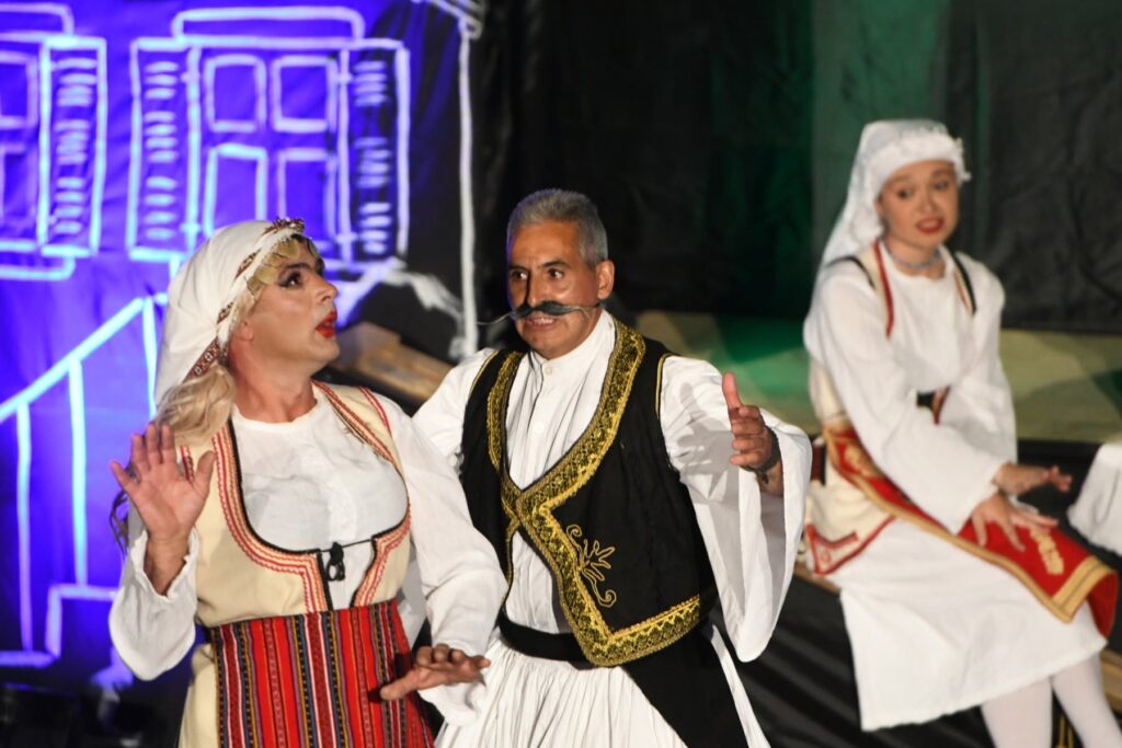 Η παράσταση «Μαρία η Αλισσιώτισσα» στο θέατρο Κρήνης ΦΩΤΟ