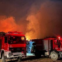 Αχαΐα: Υπό «έλεγχο» αλλά με επικίνδυνες αναζοπυρώσεις η φωτιά στην Αιγιάλεια - Απετράπησαν τα χειρότερα - Η «μάχη» μέρα νύxτα στο Patrapress BINTEO-ΦΩΤΟ 1 Αχαΐα: Υπό «έλεγχο» αλλά με επικίνδυνες αναζοπυρώσεις η φωτιά στην Αιγιάλεια - Απετράπησαν τα χειρότερα - Η «μάχη» μέρα νύxτα στο Patrapress BINTEO-ΦΩΤΟ