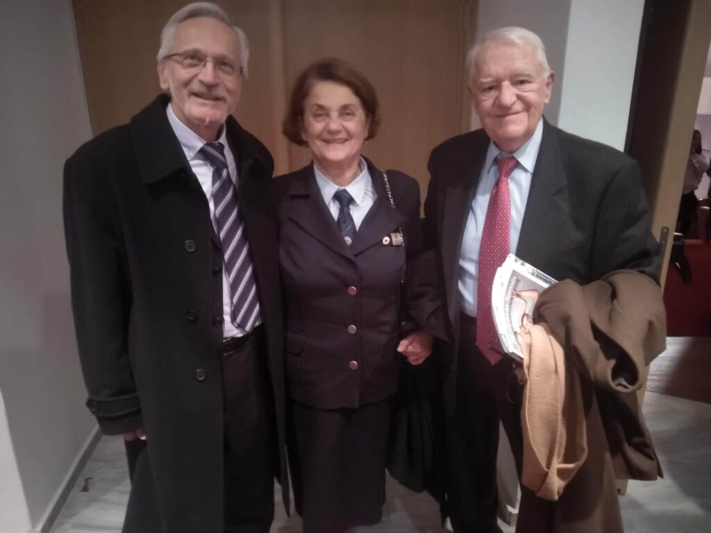 Πάτρα: Το αποχαιρετιστήριο του Γιώργου Ρώρου στην Ειρήνη Γκοτσοπούλου - «Εφυγε μια Κυρία...» ΦΩΤΟ 5 Πάτρα: Το αποχαιρετιστήριο του Γιώργου Ρώρου στην Ειρήνη Γκοτσοπούλου - «Εφυγε μια Κυρία...» ΦΩΤΟ