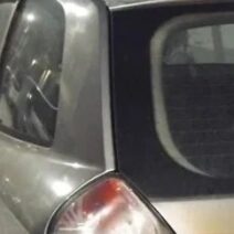 Πάτρα: Στις φλόγες αυτοκίνητο που επεκτάθηκε και σε δεύτερο όχημα 2 Φλόγες αυτοκίνητου που επεκτάθηκε και σε δεύτερο