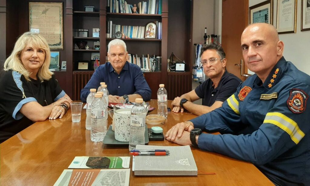 Αχαΐας: Δωρεά τεσσάρων υδατοδεξαμενών πυροπροστασίας σε τρία κομβικά σημεία ΦΩΤΟ