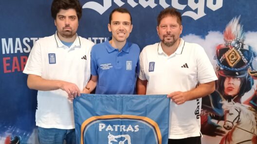 Ο Καλαβρυτινός παίκτης της Patras Stratego Team Δημήτρης Κοσμόπουλος στο δεύτερο σκαλί του βάθρου ΦΩΤΟ 17 Ο Καλαβρυτινός παίκτης της Patras Stratego Team Δημήτρης Κοσμόπουλος στο δεύτερο σκαλί του βάθρου ΦΩΤΟ