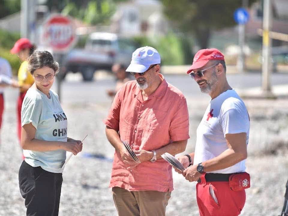 Ο Χαράλαμπος Μπονάνος σε δράση με τον Ελληνικό Ερυθρό Σταυρό ΦΩΤΟ