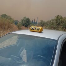 Αιγιάλεια: Προσφορά των Ταξί με δωρεάν μετακινήσεις πολιτών που εγκαταλείπουν τα σπίτια τους λόγω της φωτιάς ΦΩΤΟ 1 Αιγιάλεια: Προσφορά των Ταξί με δωρεάν μετακινήσεις πολιτών που εγκαταλείπουν τα σπίτια τους λόγω της φωτιάς ΦΩΤΟ