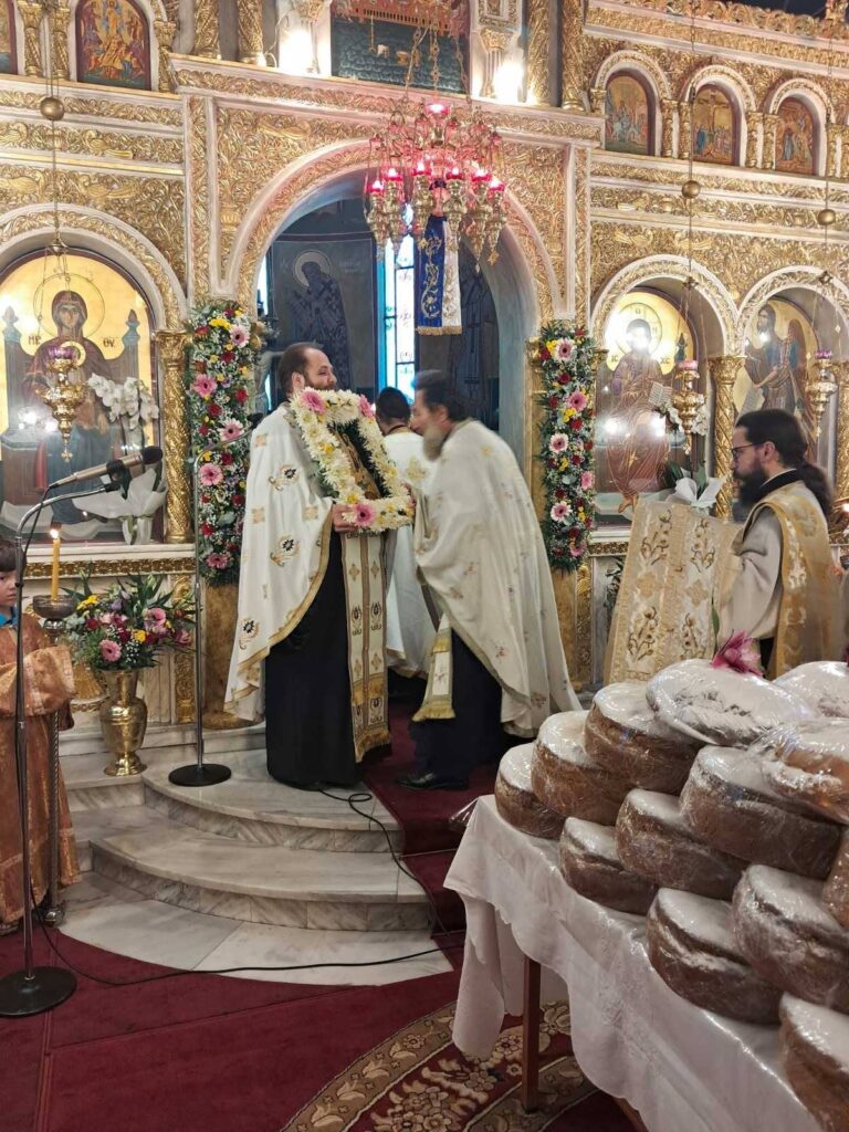 Ο πανηγυρικός Εσπερινός και οι Χοροί στη Μεταμόρφωση του Σωτήρος Πατρών ΒΙΝΤΕΟ-ΦΩΤΟ