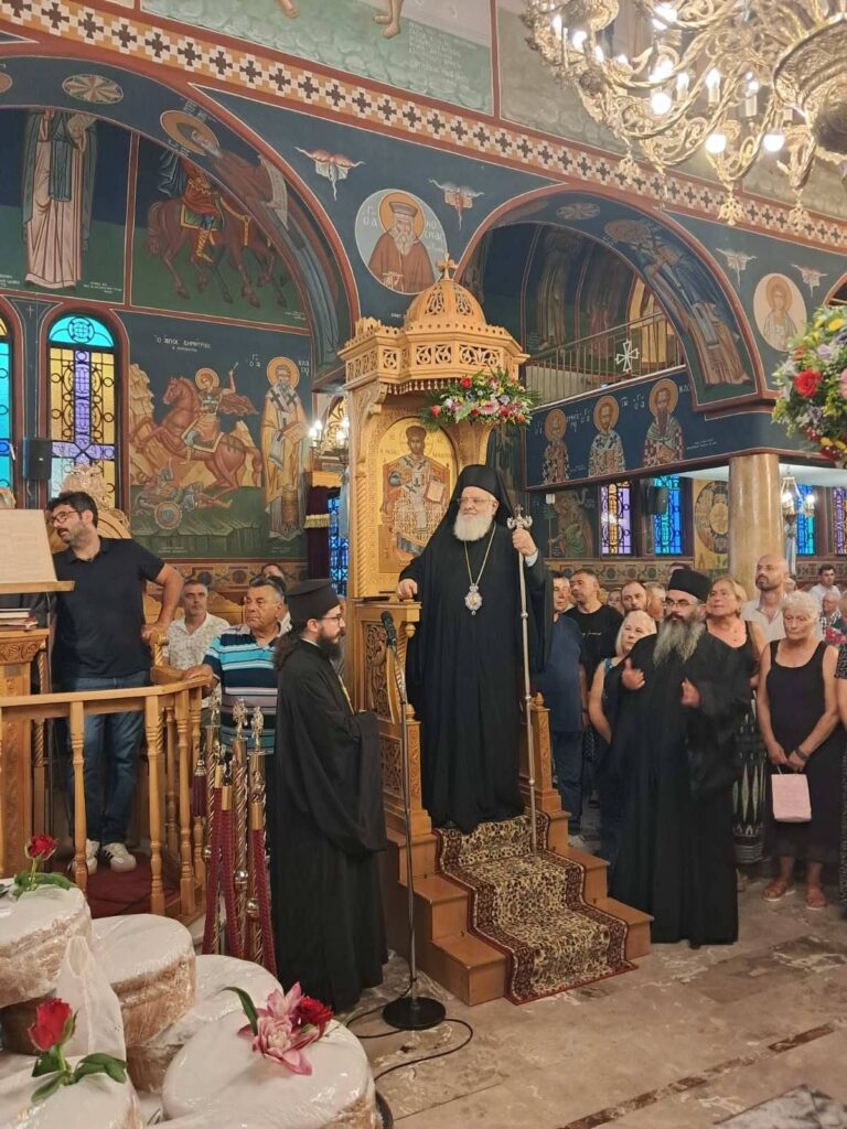 Ο πανηγυρικός Εσπερινός και οι Χοροί στη Μεταμόρφωση του Σωτήρος Πατρών ΒΙΝΤΕΟ-ΦΩΤΟ
