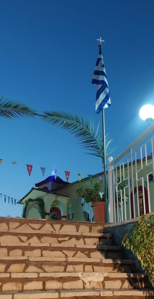 Γιόρτασε το εκκλησάκι της Μεταμορφώσεως του Σωτήρος στο Αίγιο ΦΩΤΟ