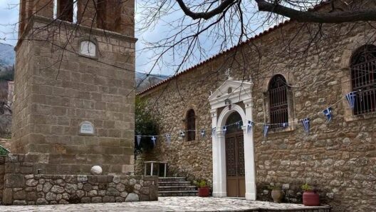 Εορτάζει ο ναός Κοιμήσεως της Θεοτόκου Βελλάς που έχει καεί ΦΩΤΟ 12 Ο ναός Κοίμησης της Θεοτόκου Βέλλα