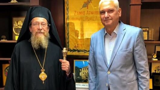 Ο Φωκίων Ζαΐμης με τον Μητροπολίτη Φώτιο της Αφρικής ΒΙΝΤΕΟ