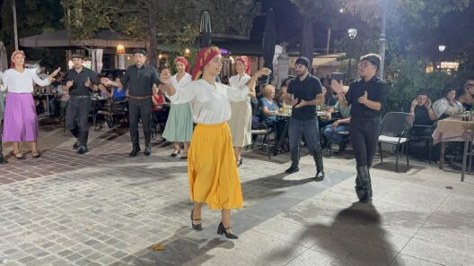 Το Χορευτικό του Πολιτιστικού Συλλόγου Αλισσαίων στην Κλειτορία ΦΩΤΟ 13 Ο Πολιτιστικός Σύλλογος Αλισσάων στην Κλειτορία ΦΩΤΟ