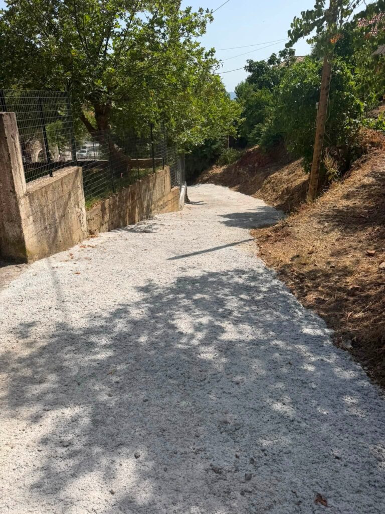 Ερύμανθος: Τσιμεντοστρώσεις στο Μοίραλι βελτιώνοντας την καθημερινότητα των κατοίκων ΦΩΤΟ 7 Ερύμανθος: Τσιμεντοστρώσεις στο Μοίραλι βελτιώνοντας την καθημερινότητα των κατοίκων ΦΩΤΟ