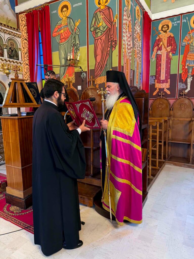 Μεταμορφώσεως του Κυρίουκλήρος και λαός στη Ζαρούχλα ΦΩΤΟ