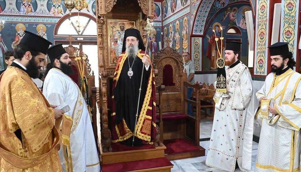 Ο Μητροπολίτης Καλαβρύτων και Αιγιαλείας Ιερώνυμος στην Αρτα ΦΩΤΟ