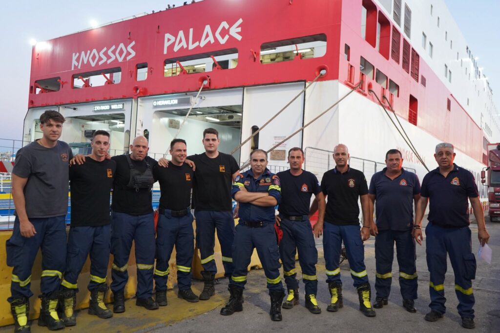 Οι δασοκομάντος επέστρεψαν από την πρώτη γραμμή