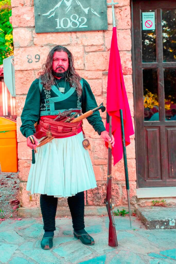 Στην Αγία Βαρβάρα τα 200 χρόνια από τη Μάχη στο Καστράκι ΦΩΤΟ