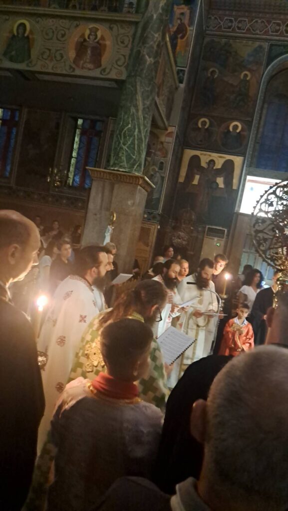 Τα εγκώμια της Υπεραγίας Θεοτόκου στην Αγία Τριάδα Πατρών ΦΩΤΟ