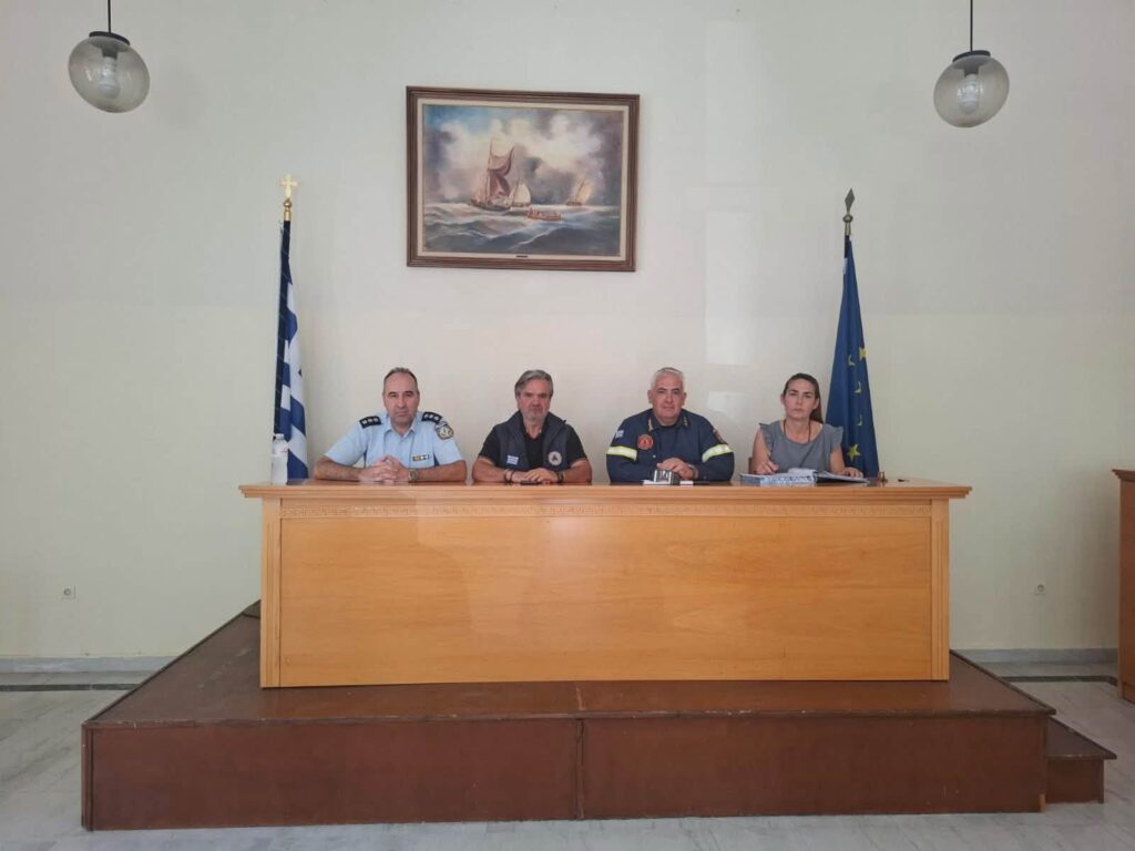 Δυτική Αχαΐα: Σε πλήρη επιφυλακή και αυξημένη ετοιμότητα ο Δήμος για πυρκαγιές ΦΩΤΟ
