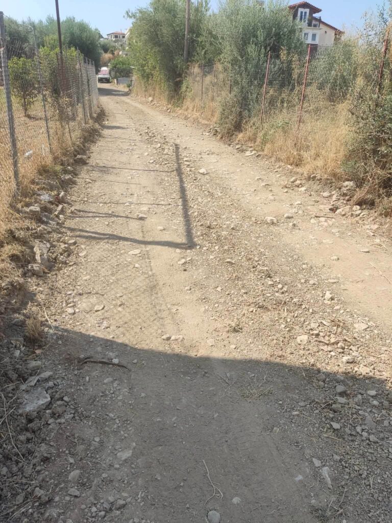Οβρυά: Έσκαψαν... λάθος δρόμο και προκάλεσαν ατυχήματα – Ανάστατοι οι κάτοικοι ΦΩΤΟ