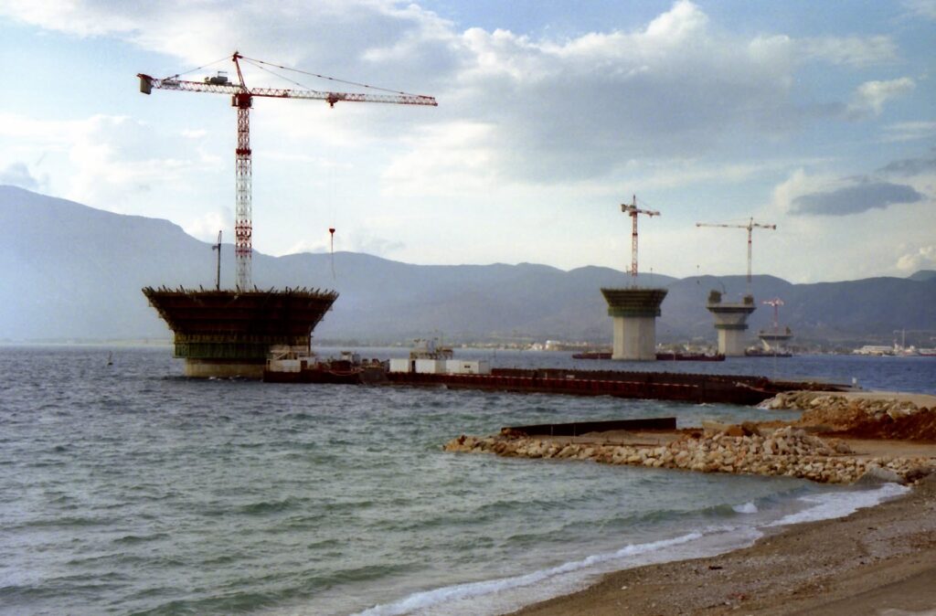 Ρίο–Αντίρριο: Ακολουθώντας την κατασκευή της Γέφυρας από το 2001 ΦΩΤΟ
