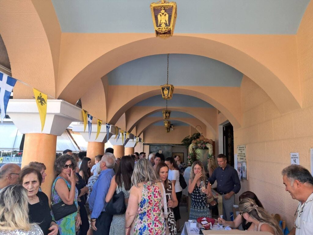 Οι εορταστικές εκδηλώσεις στην Μεταμόρφωση του Σωτήρος Γλαύκου ΦΩΤΟ