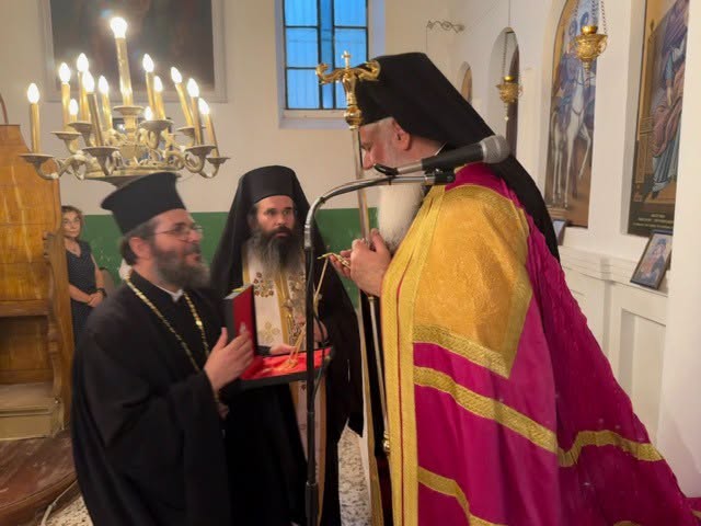 Ο Μητροπολίτη Ιερώνυμος στο Βραχνί Καλαβρύτων ΦΩΤΟ