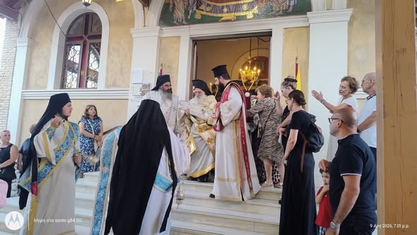 Τα εγκώμια της Παναγίας στο Γηροκομείο Πατρών ΦΩΤΟ