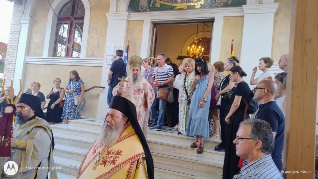 Τα εγκώμια της Παναγίας στο Γηροκομείο Πατρών ΦΩΤΟ