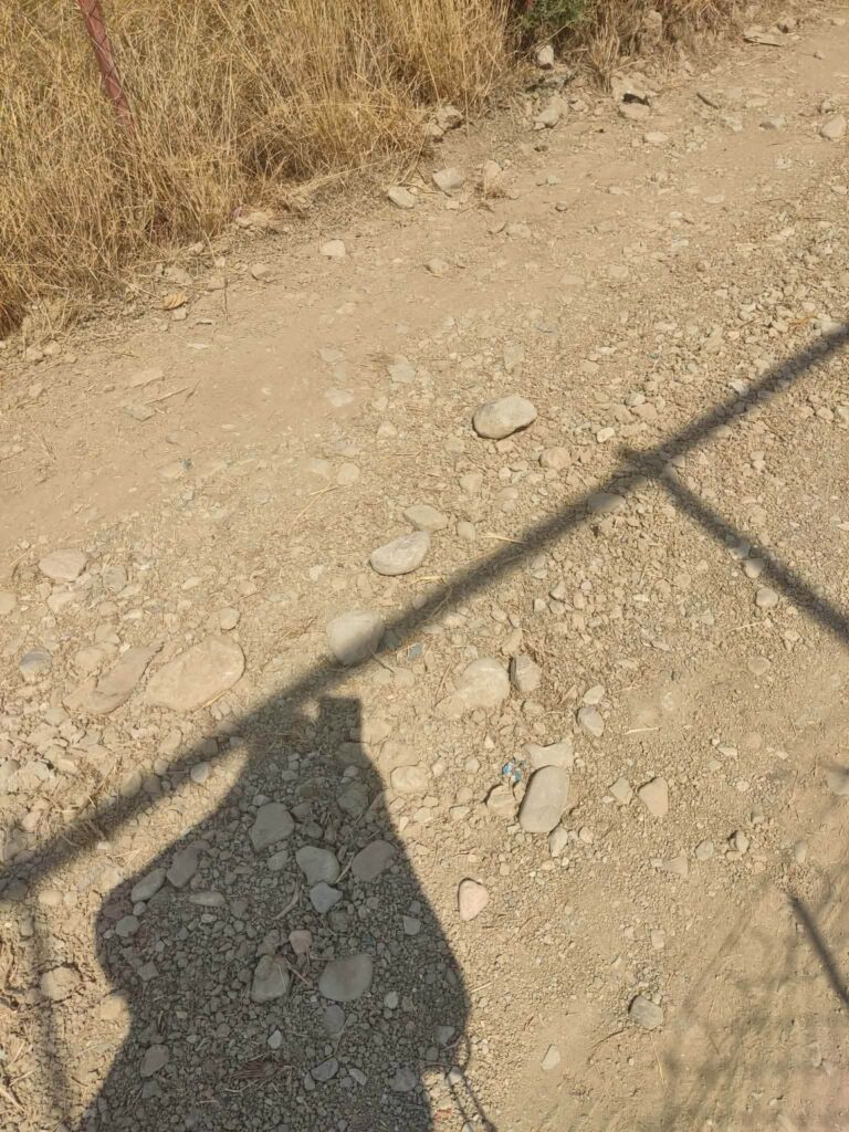 Οβρυά: Έσκαψαν... λάθος δρόμο και προκάλεσαν ατυχήματα – Ανάστατοι οι κάτοικοι ΦΩΤΟ