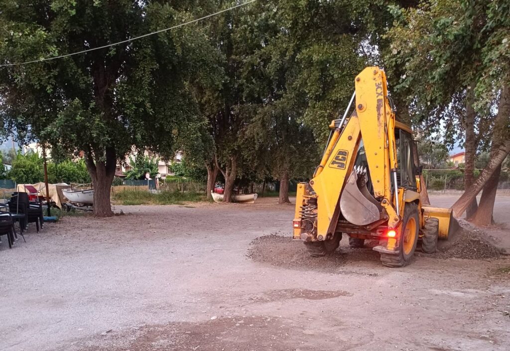 Τέμενη: Αποκατάσταση δρόμων με αξιοποίηση τριμμένης πίσσας ΦΩΤΟ