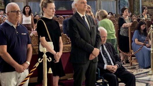 Πάτρα: Συγκινεί το μήνυμα του Φωκίωνα Ζαΐμη – «Καλό ταξίδι μανούλα»