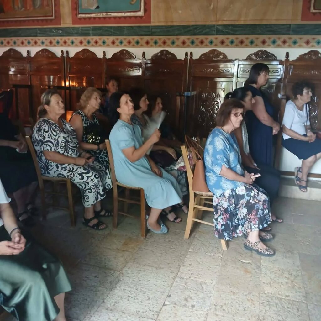 Εξόρμηση του Συλλόγου Καλουσιωτών στην Ιερά Μονή Νοτενών ΦΩΤΟ