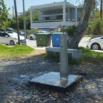 Πάτρα: Συνεχείς διαρροές και ελλείψεις στις ντουζιέρες της Πλαζ και του Καστελόκαμπου